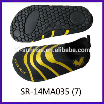 SR-14WA035-7 Zapatos de lujo de la playa de los cabritos para los zapatos del agua de los zapatos del agua del agua zapatos que practican surf